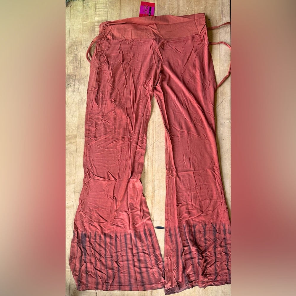 AVATAR Women Wideleg Tyedie